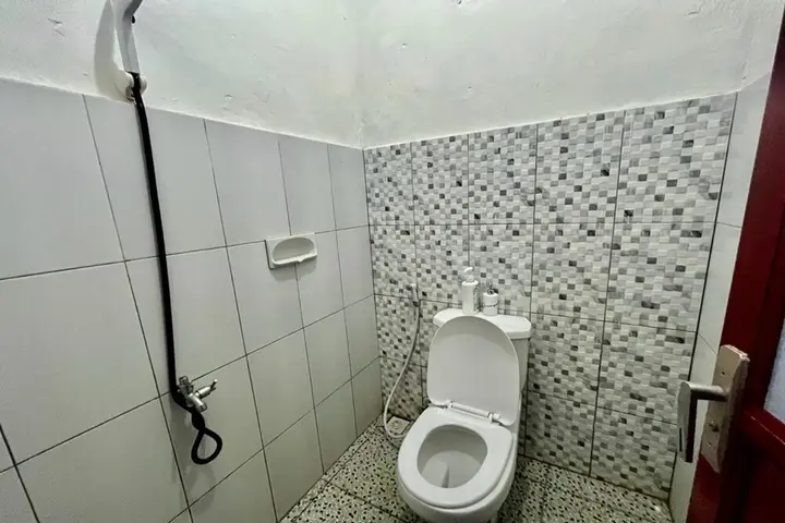 Каликбукбук: OYO 93482 Penginapan Tenang Lovina