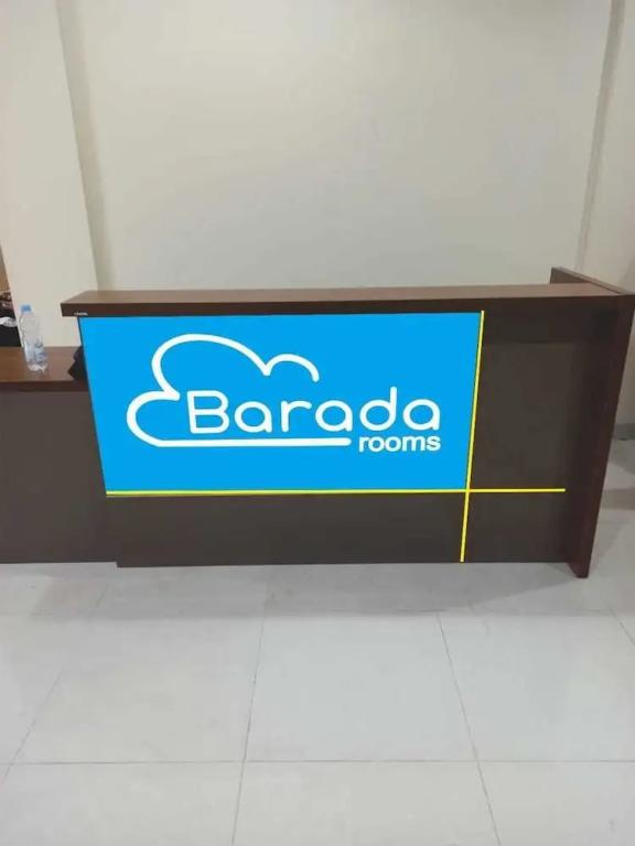 Тангеранг: Barada poris
