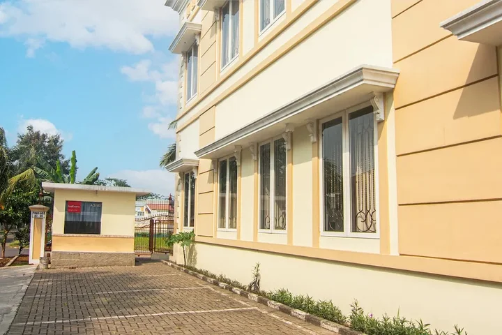 Тангеранг: OYO 93499 Pondok Sentosa Near UPH