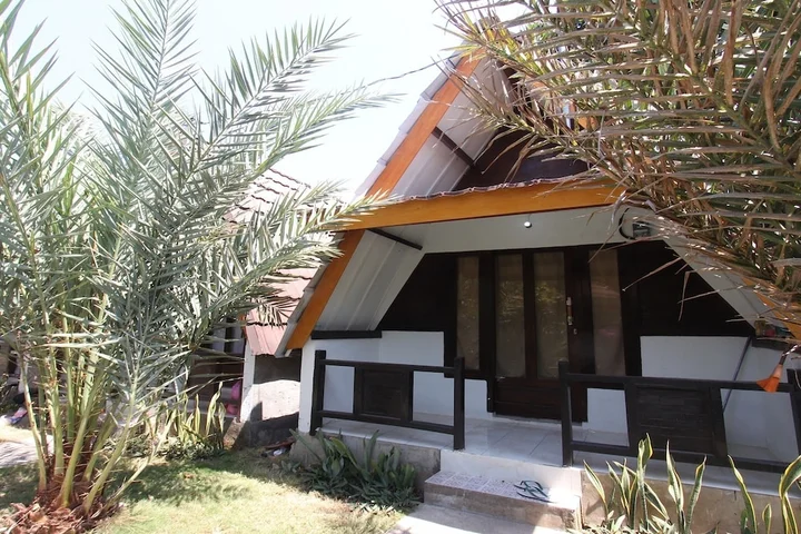 Танджунг: OYO Life 93125 Kos Bale Lumbung Syariah