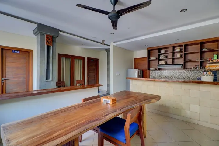 Кута: OYO Life 92852 Singgah Hotel Legian