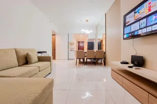 Legok: Homey And Spacious 3Br Sky House Bsd Apartment
