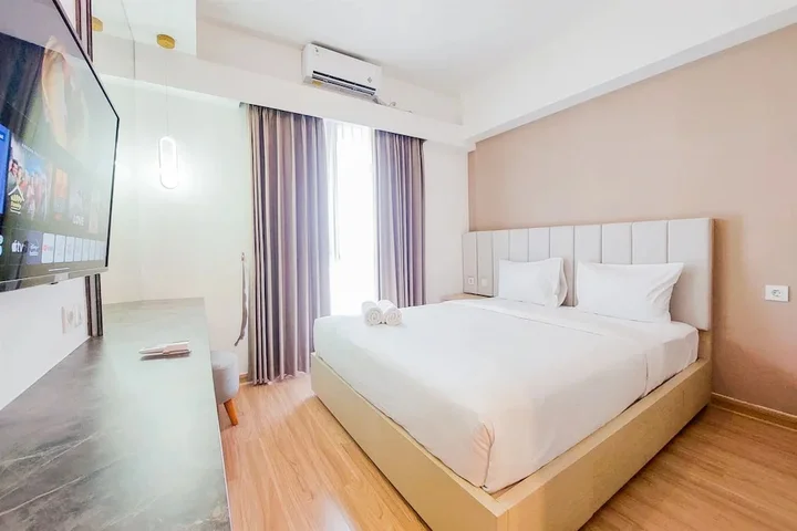 Legok: Homey And Spacious 3Br Sky House Bsd Apartment