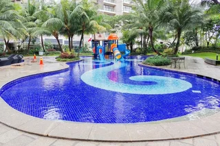 Legok: Homey And Spacious 3Br Sky House Bsd Apartment