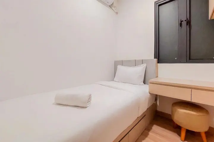 Legok: Homey And Spacious 3Br Sky House Bsd Apartment