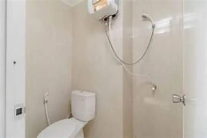 Депок: Oyo Life 93374 Andira Inn