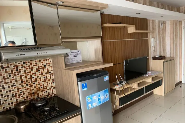 Депок: Oyo Life 93374 Andira Inn