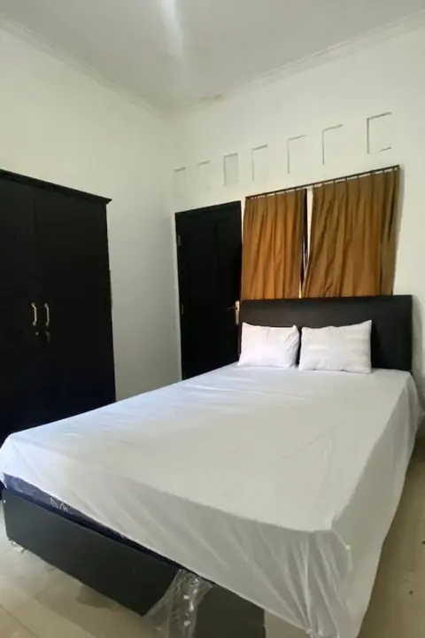 Jerowaru: OYO Life 93255 Kosan Teratai Jaya