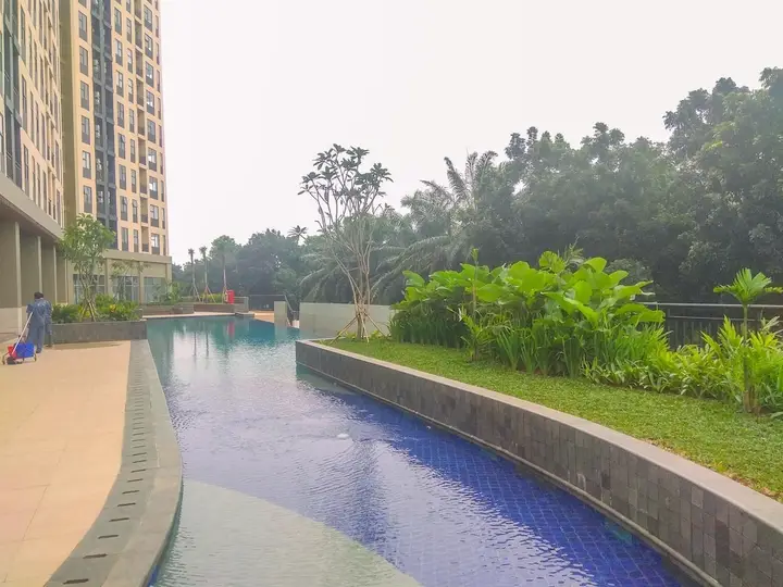 Well Designed Studio Room Transpark Cibubur Apartment — фото 3