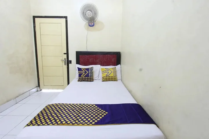 Танджунг: Oyo Life 93260 Bale Kosan