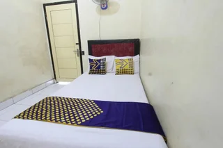 Танджунг: Oyo Life 93260 Bale Kosan