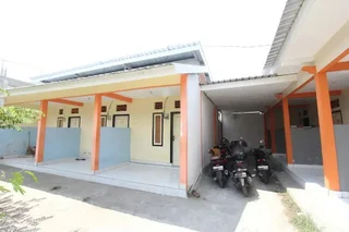 Танджунг: Oyo Life 93260 Bale Kosan