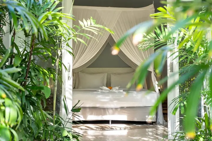 Кута: Trendy 3br Private Villa Seminyak