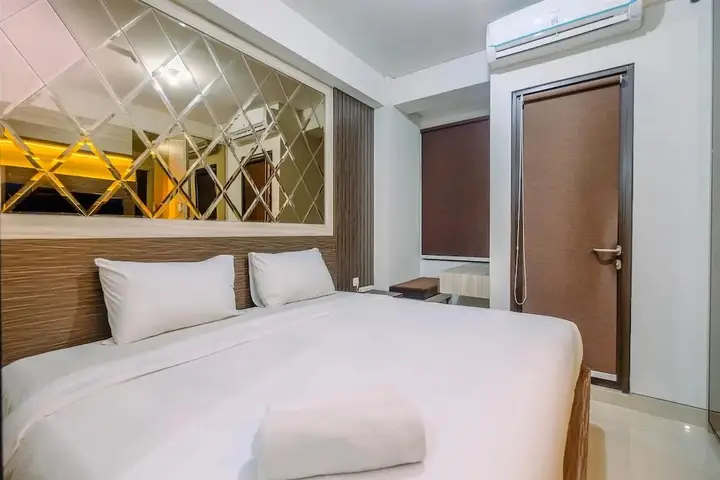 Warm And Minimalist Studio Room Transpark Cibubur Apartment — фото 2