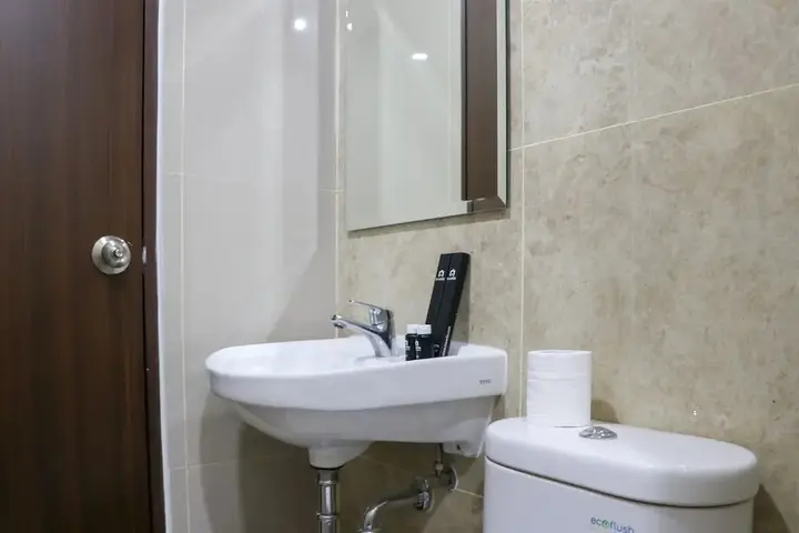Депок: Comfort 2Br Apartment At 30Th Floor Transpark Cibubur