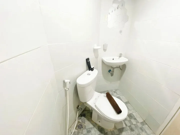 Семаранг: Homey 1Br Without Living Room At Amartha View Apartment