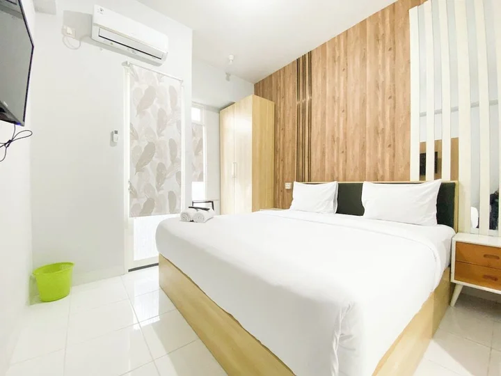Семаранг: Homey 1Br Without Living Room At Amartha View Apartment
