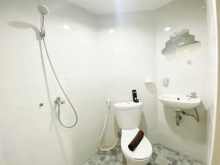 Семаранг: Homey 1Br Without Living Room At Amartha View Apartment