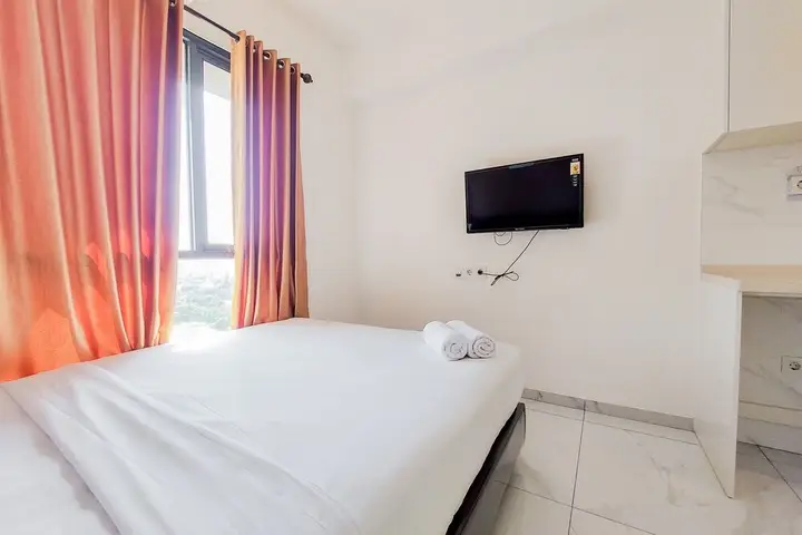 Cozy And Comfort Studio Sky House Alam Sutera Apartment — фото 2