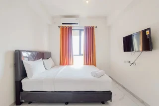 Тангеранг: Cozy And Comfort Studio Sky House Alam Sutera Apartment