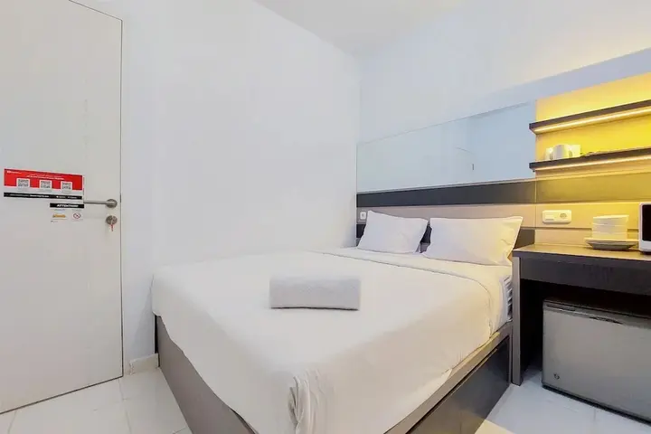 Тангеранг: Minimalist Studio Apartment (No Kitchen) At Aeropolis Residence