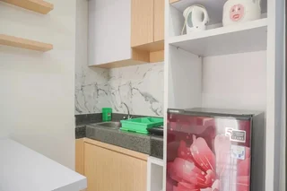 Депок: Comfy And Homey 2Br Transpark Cibubur Apartment