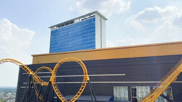 Депок: Comfy And Homey 2Br Transpark Cibubur Apartment