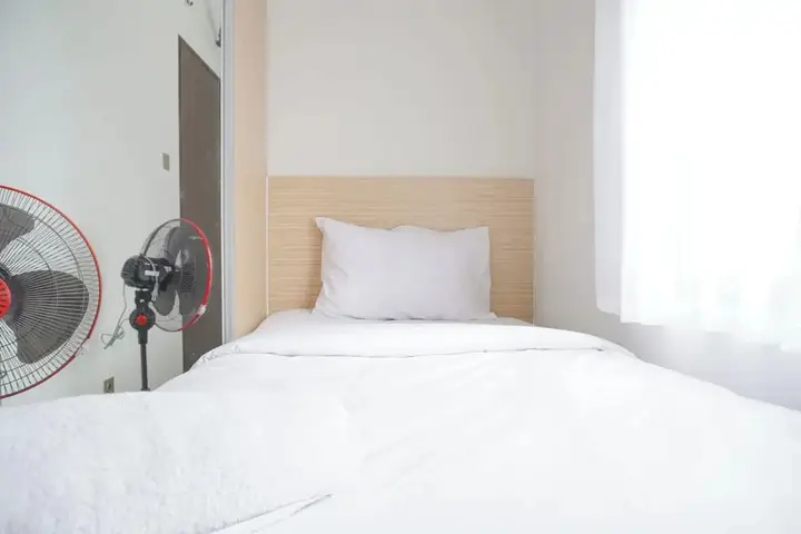 Comfy And Homey 2Br Transpark Cibubur Apartment — фото 3