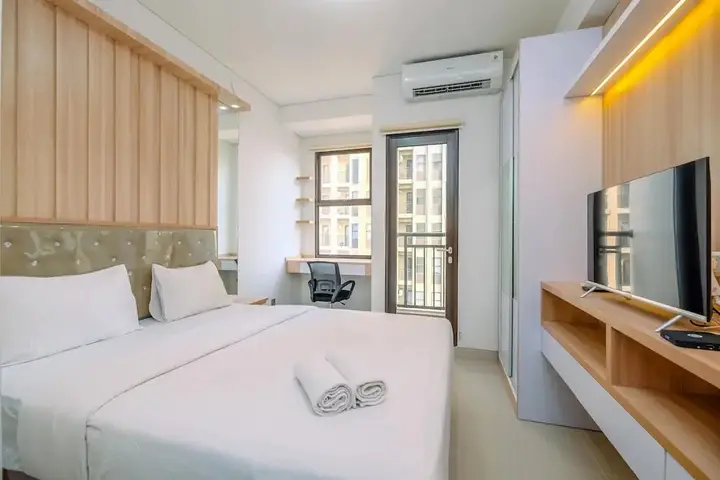 Депок: Cozy Living And Homey Studio Transpark Cibubur Apartment