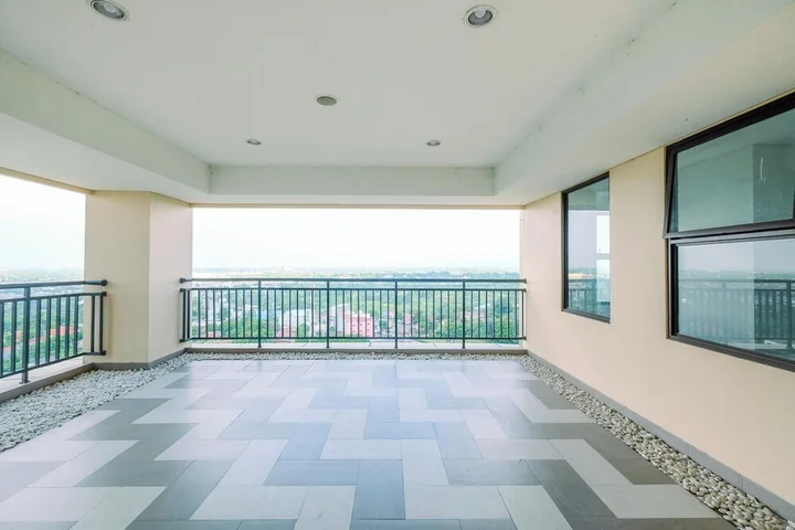 Депок: Cozy Stay And New Furnished Studio At Transpark Cibubur Apartment