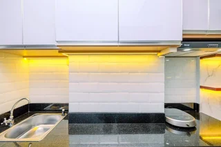 Депок: Cozy Stay And New Furnished Studio At Transpark Cibubur Apartment