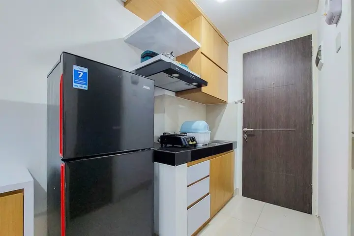 Legok: Cozy And Nice Studio Apartment At Serpong Garden