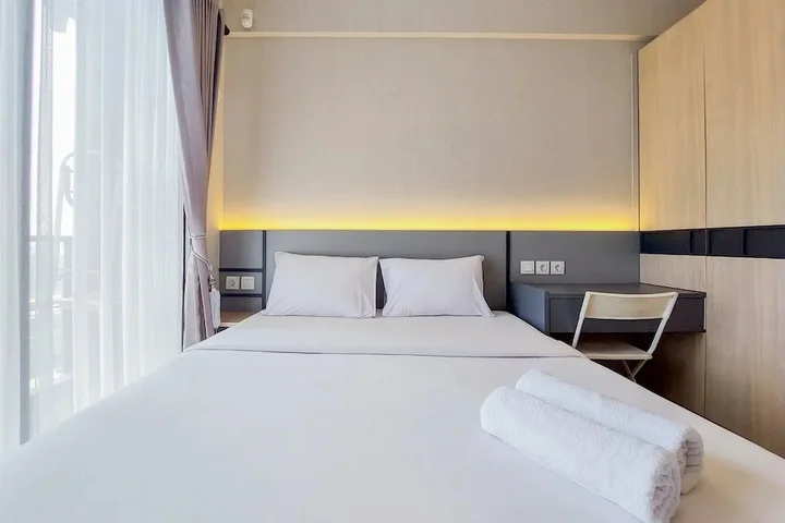 Legok: Gorgeous And Tidy Studio At Sky House Bsd Apartment