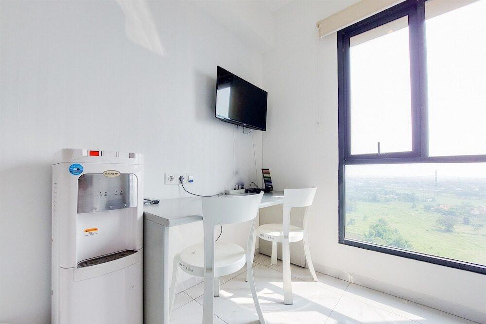 Тангеранг: Comfort Stay And Cozy Studio Sky House Alam Sutera Apartment