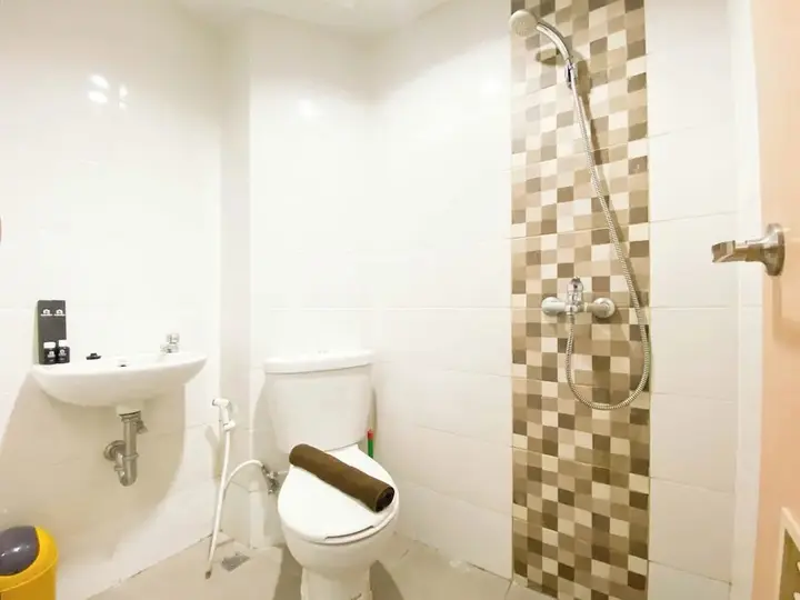 Семаранг: Minimalist And Cozy 1Br The Alton Apartment