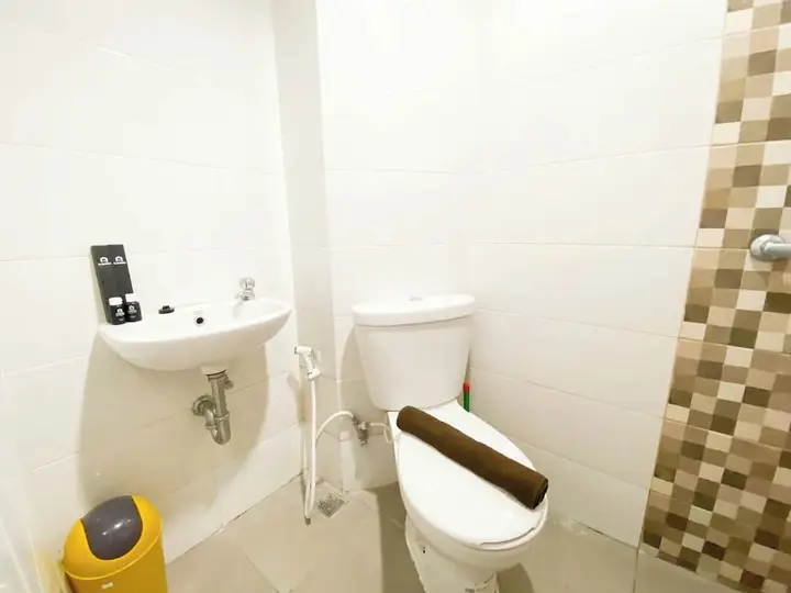 Семаранг: Minimalist And Cozy 1Br The Alton Apartment