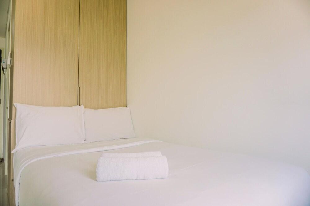 Homey And Good Deal Studio Serpong Garden Apartment — фото 2