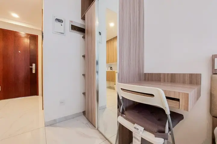 Good Deal Studio Apartment At Sky House Alam Sutera — фото 4