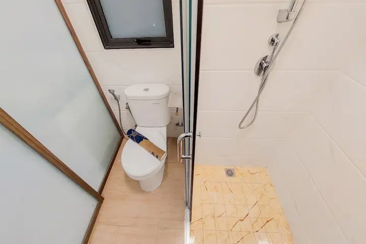 Legok: Warm And Comfort Stay 2Br At Sky House Bsd Apartment
