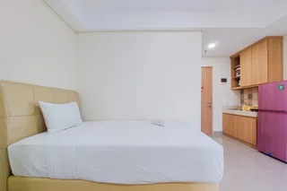 Legok: Comfort And Homey Studio Apartment At B Residence