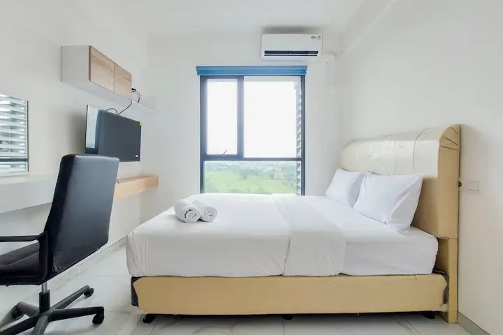 Homey And Cozy Studio Sky House Alam Sutera Apartment — фото 3