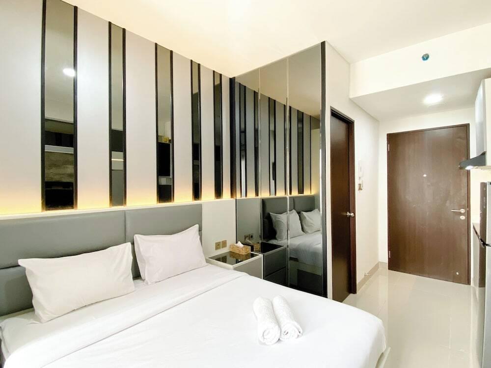 Депок: Best Deal And Cozy Studio Room Transpark Cibubur Apartment