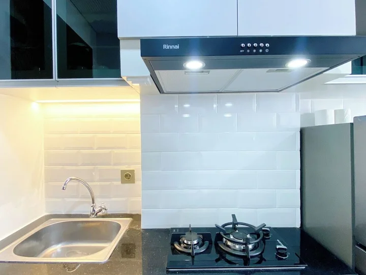 Депок: Best Deal And Cozy Studio Room Transpark Cibubur Apartment
