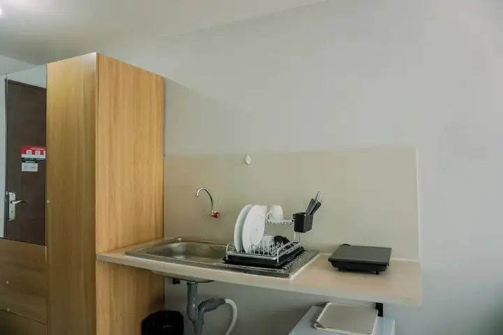 Modern Classic Studio At Majestic Point Serpong Apartment — фото 3
