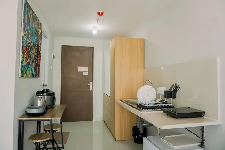 Modern Classic Studio At Majestic Point Serpong Apartment — фото 4