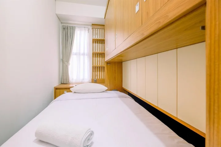 Депок: Modern And Comfort 2Br Transpark Cibubur Apartment