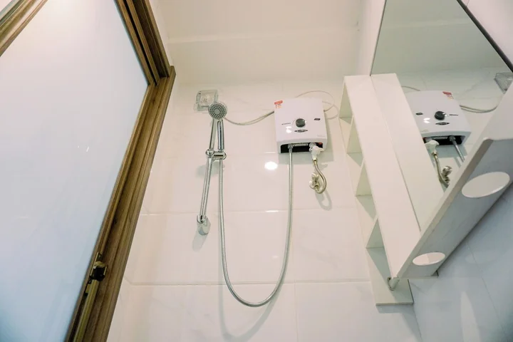 Тангеранг: Warm And Simply Studio Room Sky House Alam Sutera Apartment