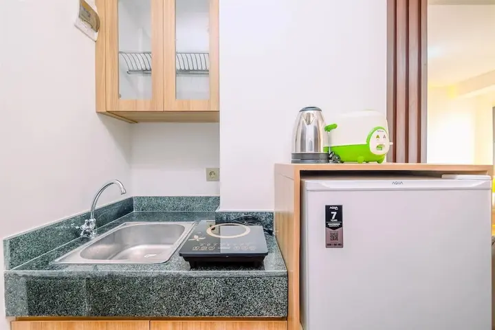 Депок: Comfy And Modern Studio At Transpark Cibubur Apartment