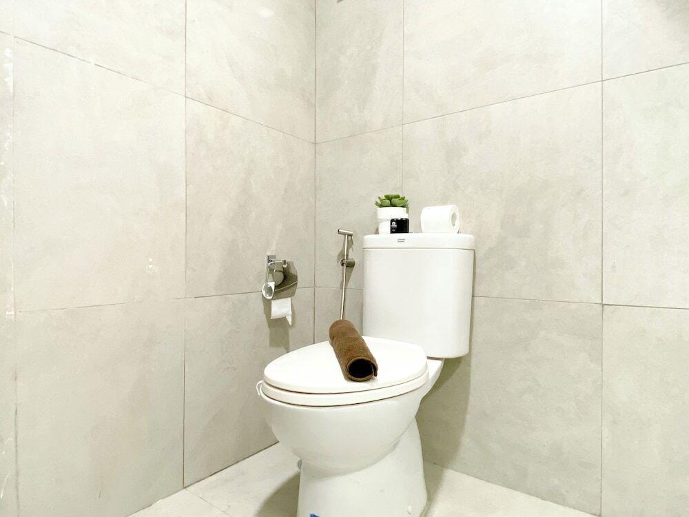 Чикаранг: Simply And Comfortable 2Br Pollux Chadstone Apartment