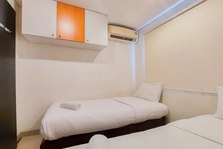 Comfort And Cozy Stay 2Br Paramount Skyline Apartment — фото 5